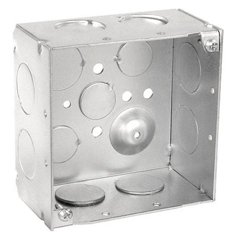 junction box with 3/4 knockout|open knockouts on outlet boxes.